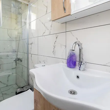 Spacious Flat Near Grand Mosque In Osmangazi Bursa